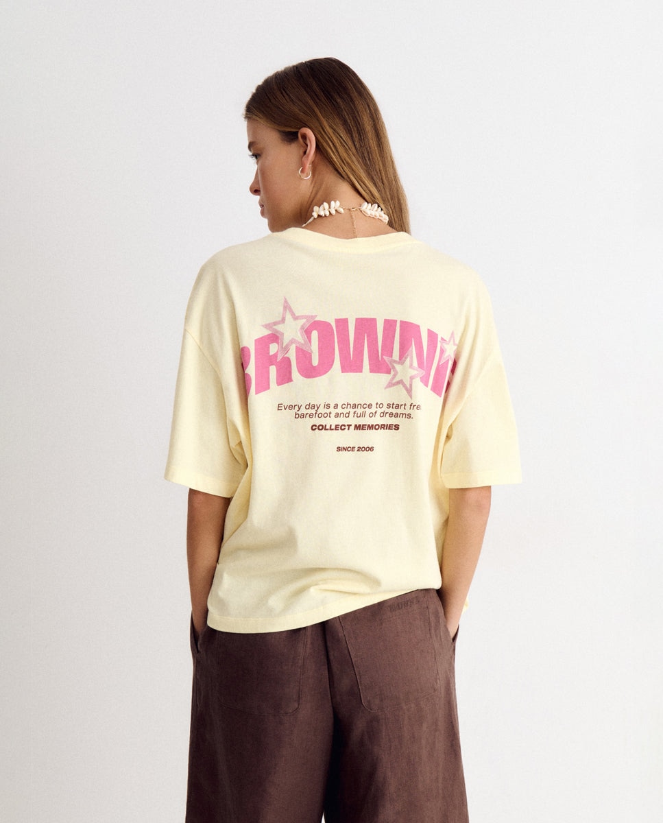 T-shirt com Logo e Estrelas