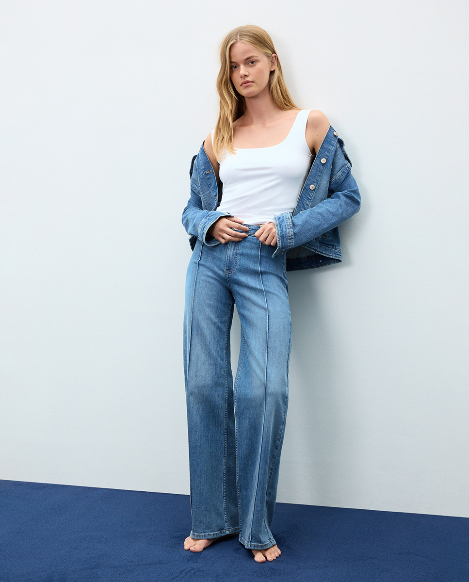 Jeans Wide leg com Costura Central